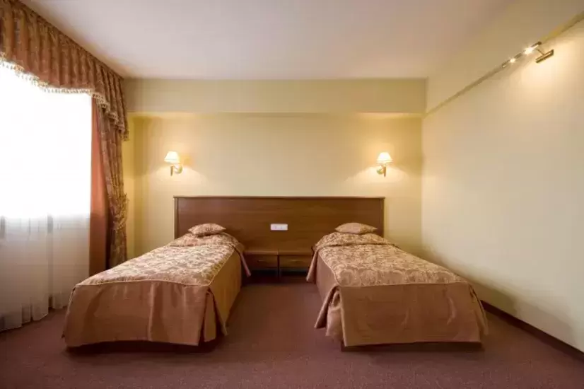 Hotel Przedwiośnie** – obiekt konferencyjny z noclegiem, Masłów